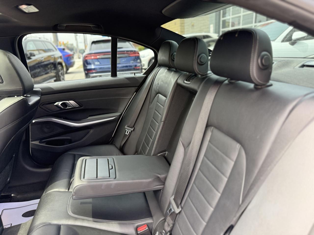 2019 BMW 3 Series //M SPORT | SUNROOF | HEAD UP DISPLAY - Photo #42