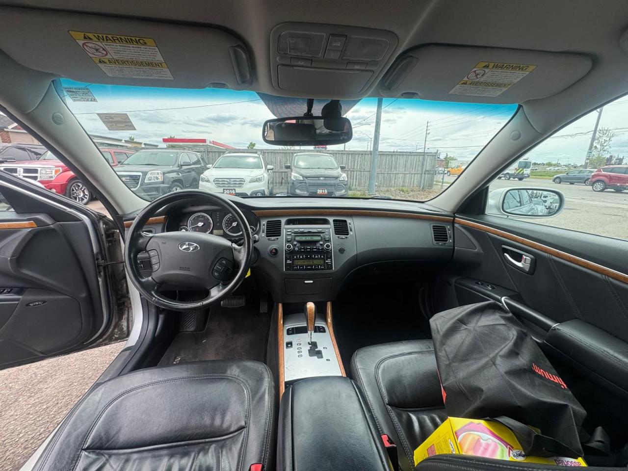2006 Hyundai Azera AS IS, PREMIUM, WELL SERVICED, RUNS GREAT - Photo #11