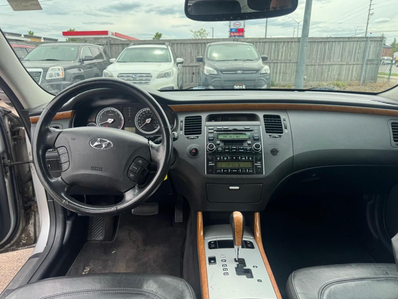 2006 Hyundai Azera AS IS, PREMIUM, WELL SERVICED, RUNS GREAT - Photo #15