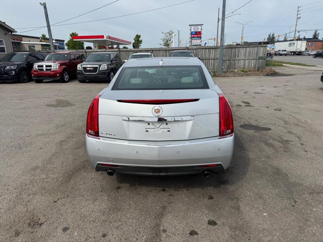 2010 Cadillac CTS AWD, 3.0L V6, ONLY 73,000KMS, VERY CLEAN, CERT - Photo #4