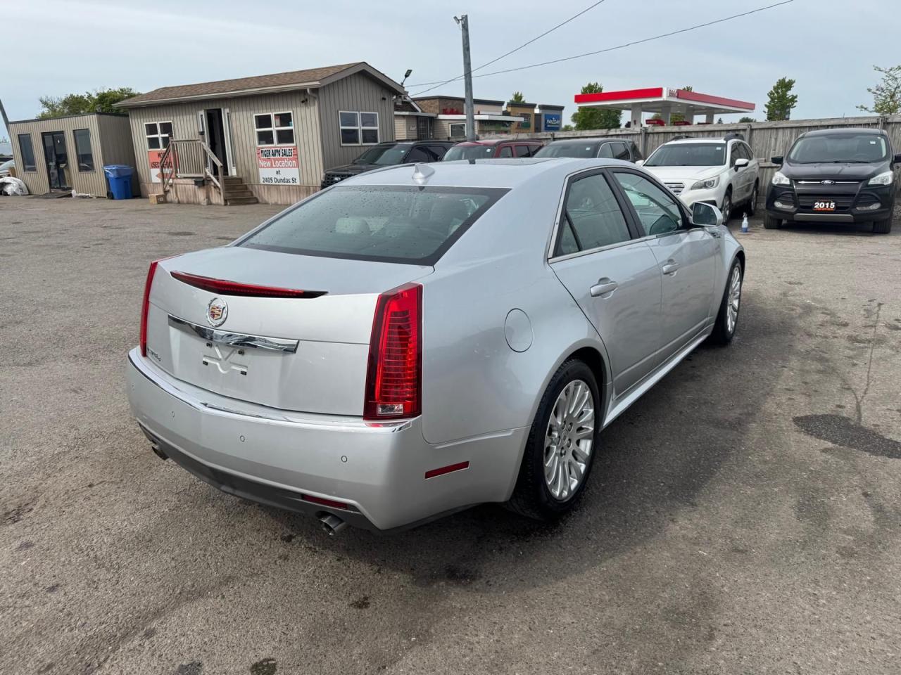 2010 Cadillac CTS AWD, 3.0L V6, ONLY 73,000KMS, VERY CLEAN, CERT - Photo #5