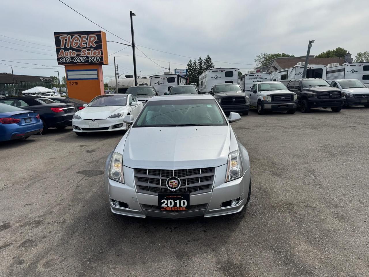 2010 Cadillac CTS AWD, 3.0L V6, ONLY 73,000KMS, VERY CLEAN, CERT - Photo #8