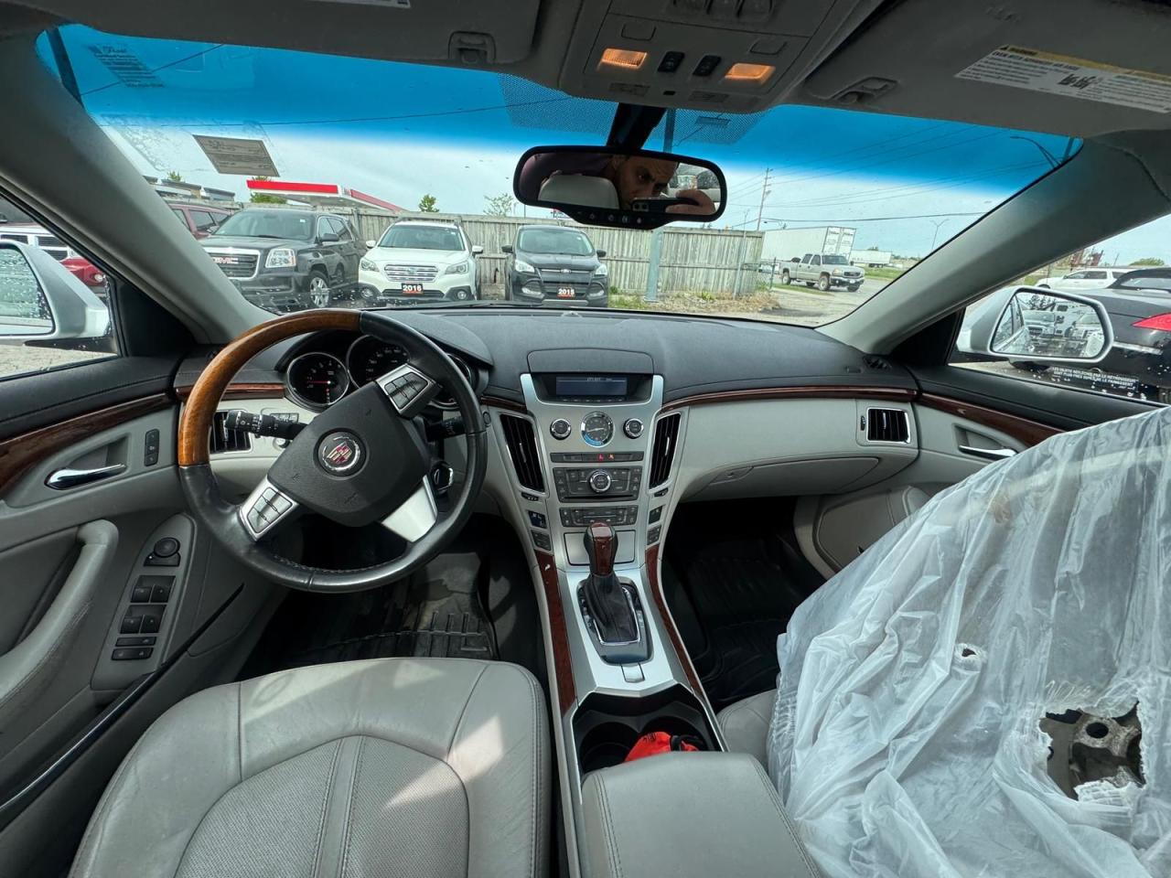 2010 Cadillac CTS AWD, 3.0L V6, ONLY 73,000KMS, VERY CLEAN, CERT - Photo #12