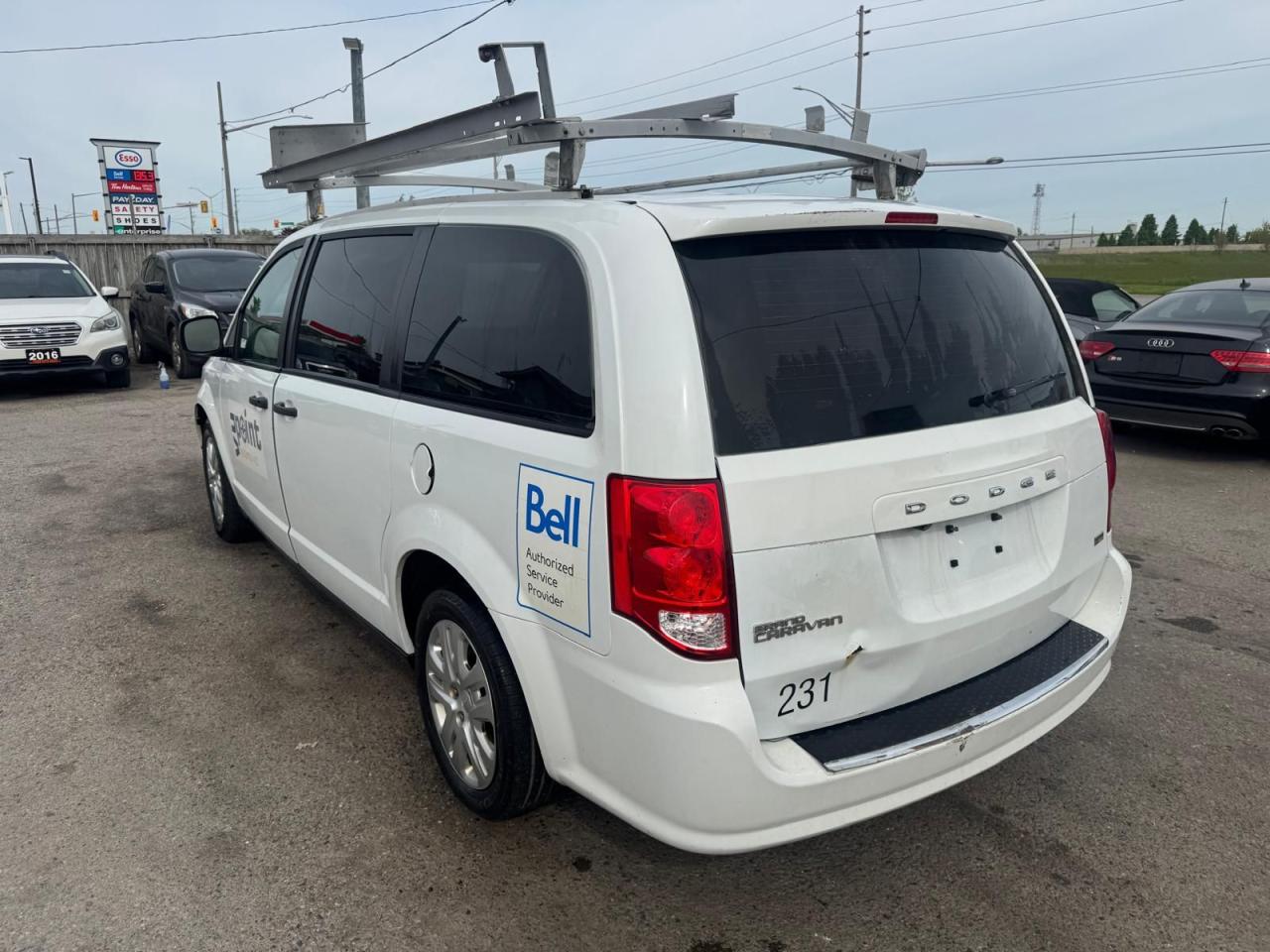 2018 Dodge Grand Caravan AS IS, CARGO VAN/PASSENGER, RUNS GREAT - Photo #3