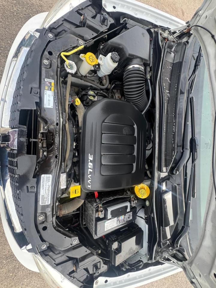 2018 Dodge Grand Caravan AS IS, CARGO VAN/PASSENGER, RUNS GREAT - Photo #15