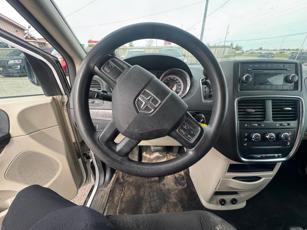 2018 Dodge Grand Caravan AS IS, CARGO VAN/PASSENGER, RUNS GREAT - Photo #17