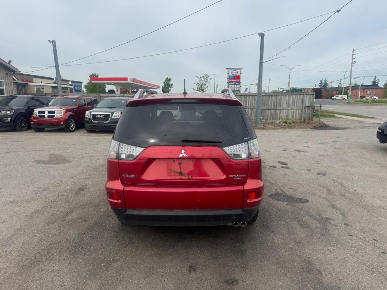 2010 Mitsubishi Outlander AS IS, GT, LEATHER, LOADED - Photo #4