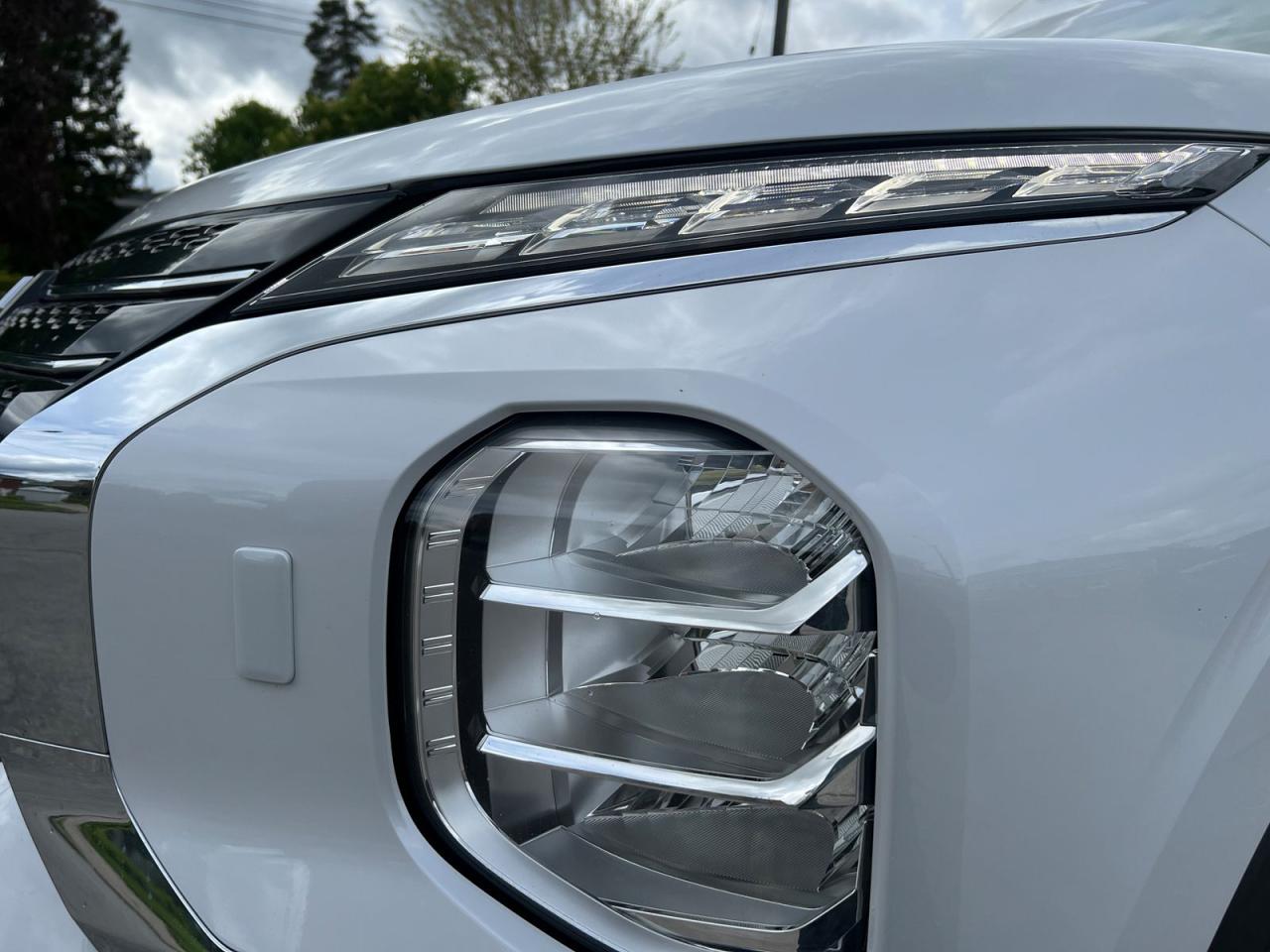 2022 Mitsubishi Outlander SEL S-AWC - Photo #25