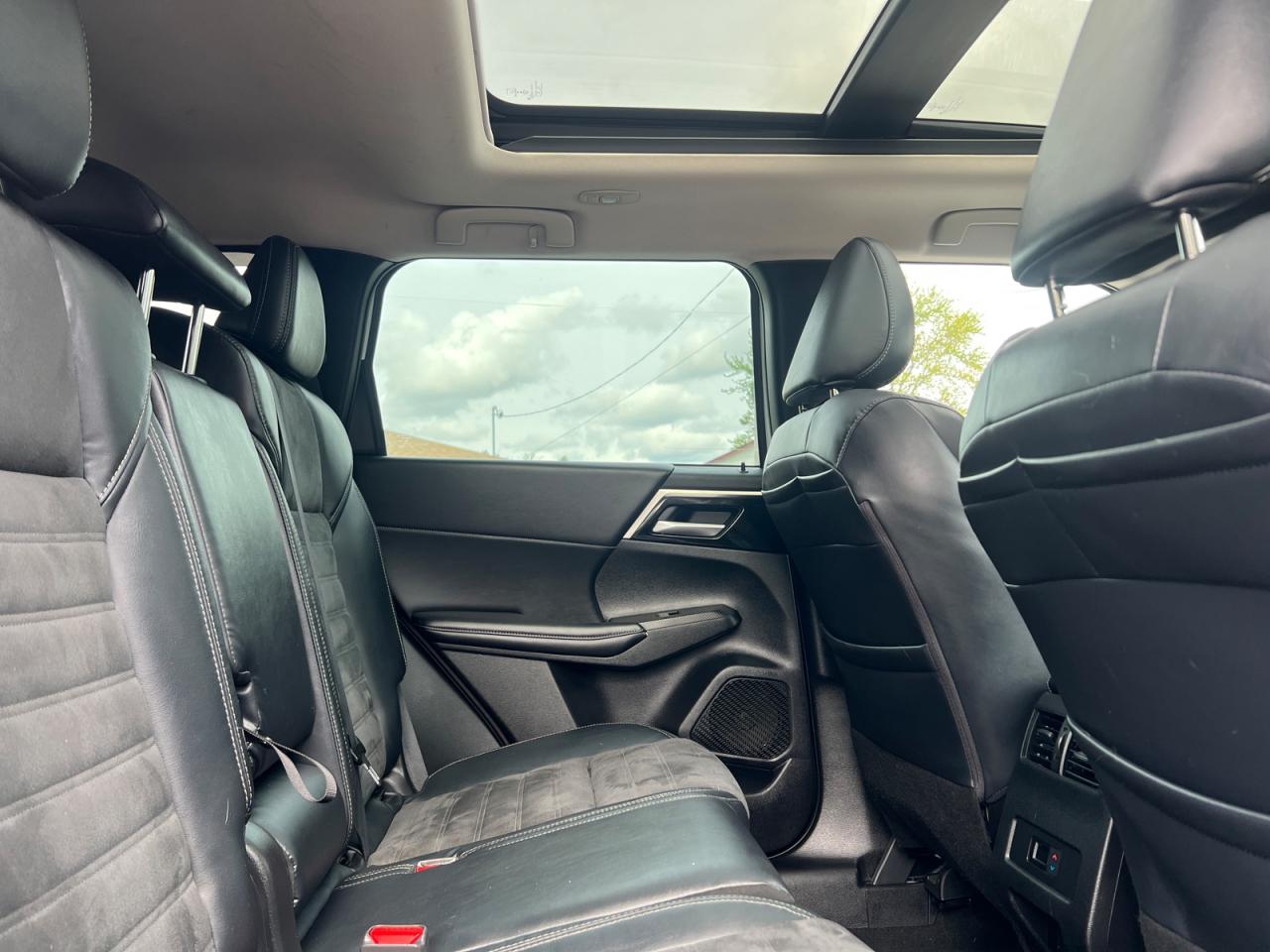 2022 Mitsubishi Outlander SEL S-AWC - Photo #20