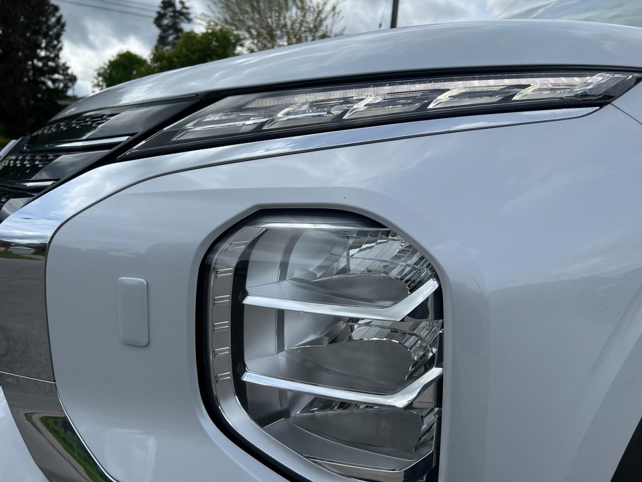 2022 Mitsubishi Outlander SEL S-AWC - Photo #25