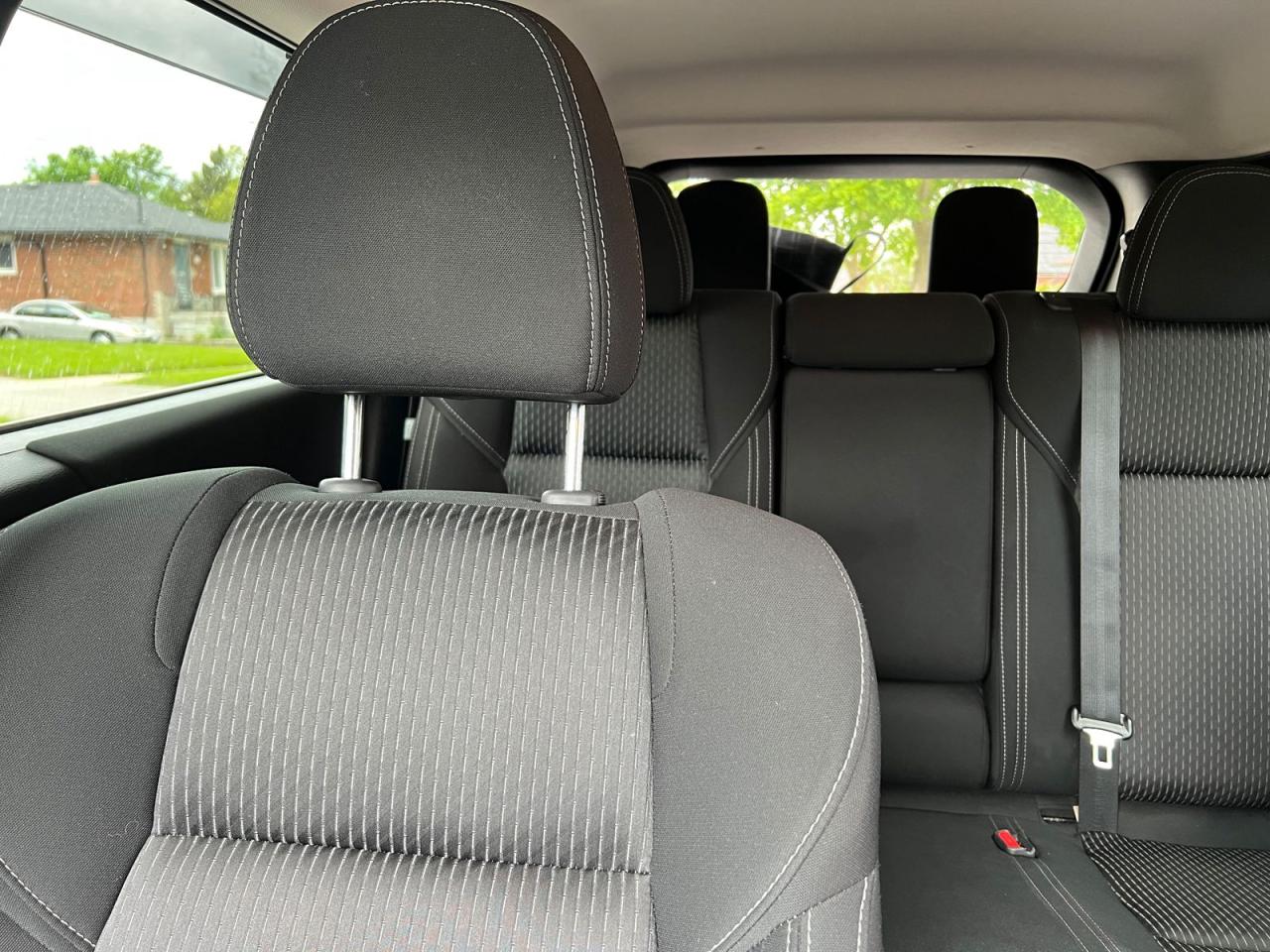 2022 Mitsubishi Outlander ES 4WD - Photo #18