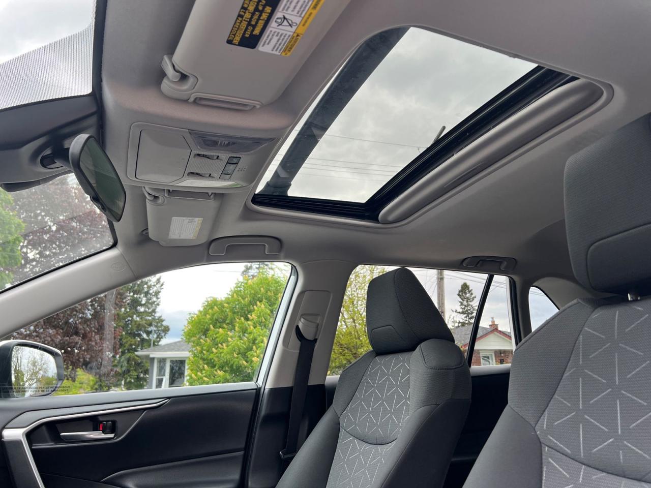 2021 Toyota RAV4 XLE AWD - Photo #11