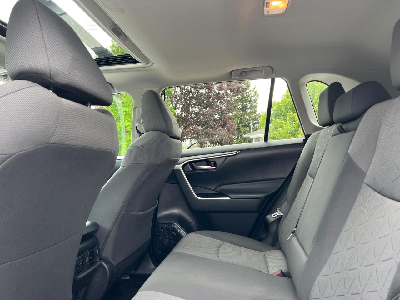 2021 Toyota RAV4 XLE AWD - Photo #12