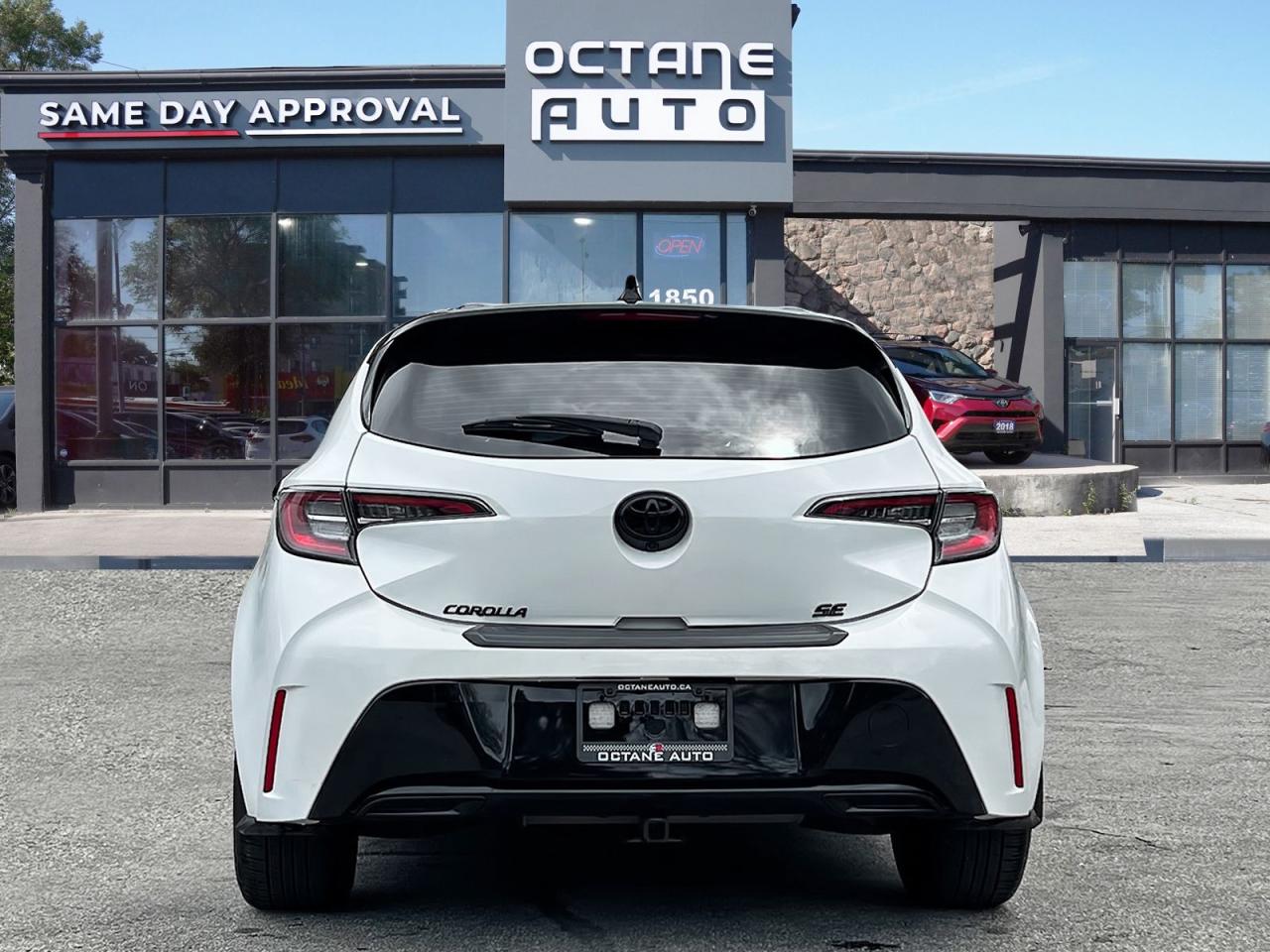 2021 Toyota Corolla Hatchback CTV - Photo #5