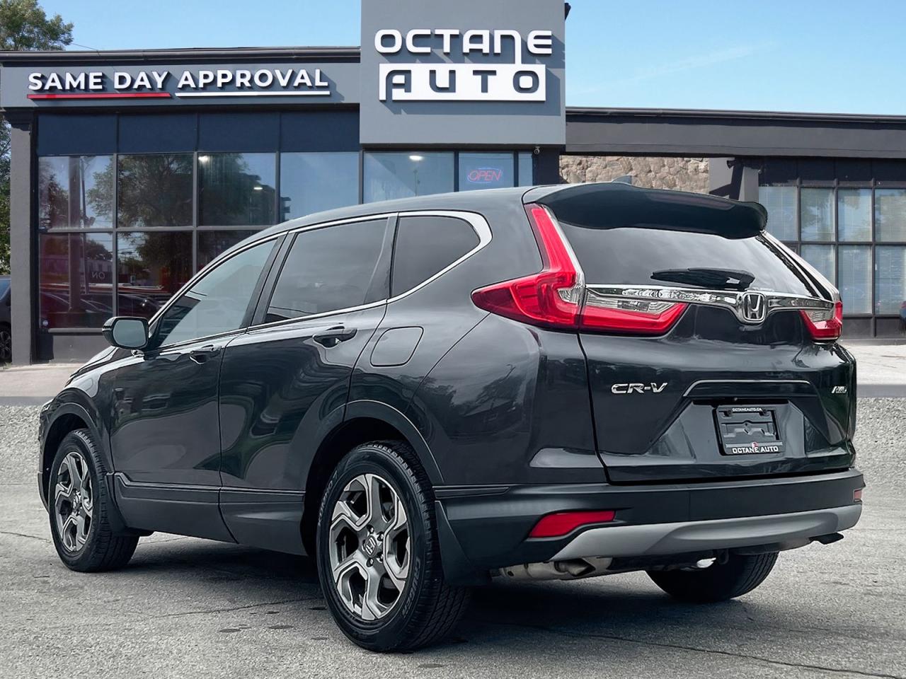 2017 Honda CR-V EX-L AWD - Photo #4