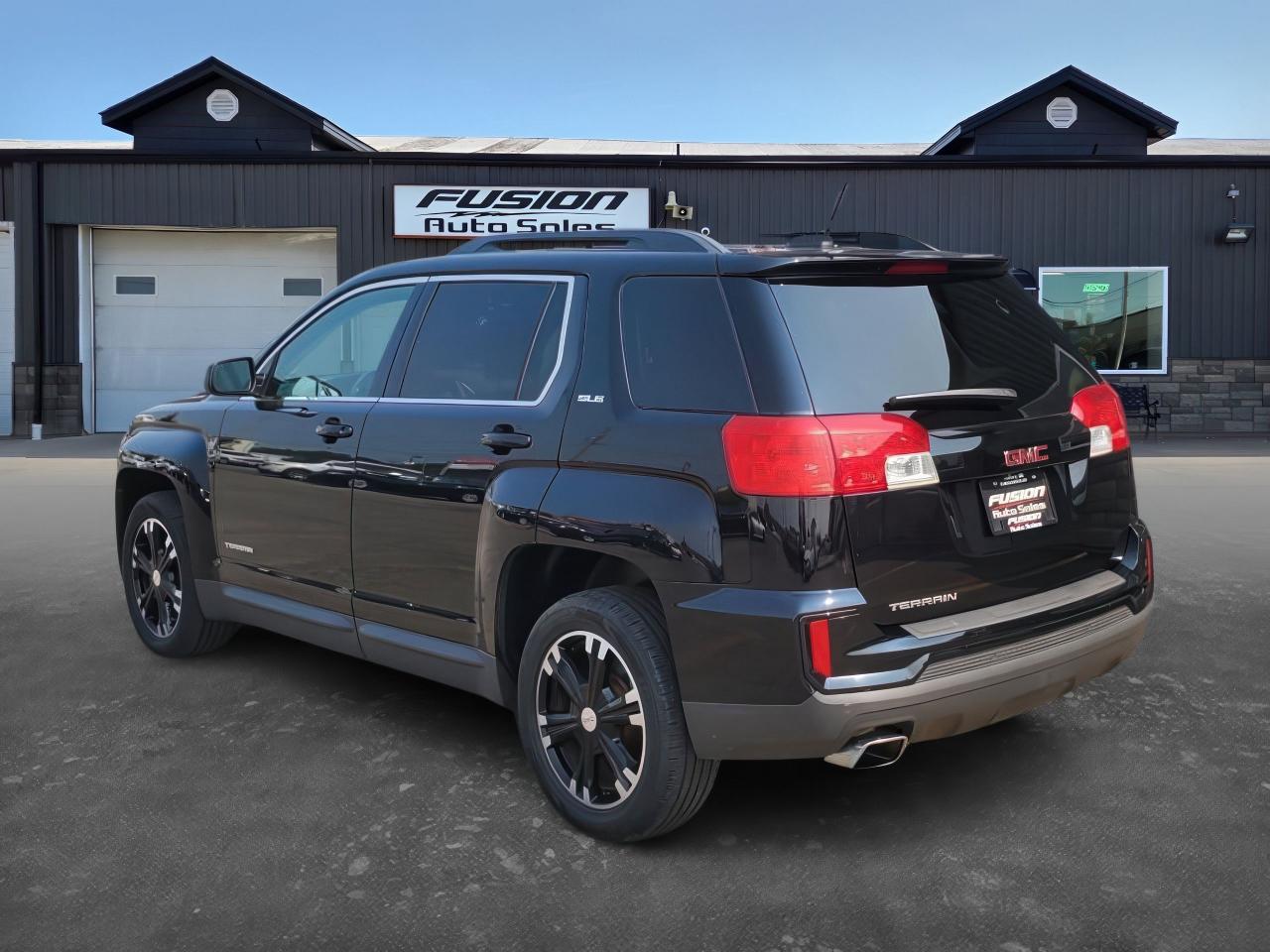 2017 GMC Terrain SLE-NAVIGATION-REAR CAMERA-REMOTE START-HEATED SEA - Photo #3