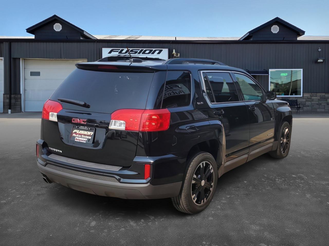 2017 GMC Terrain SLE-NAVIGATION-REAR CAMERA-REMOTE START-HEATED SEA - Photo #5
