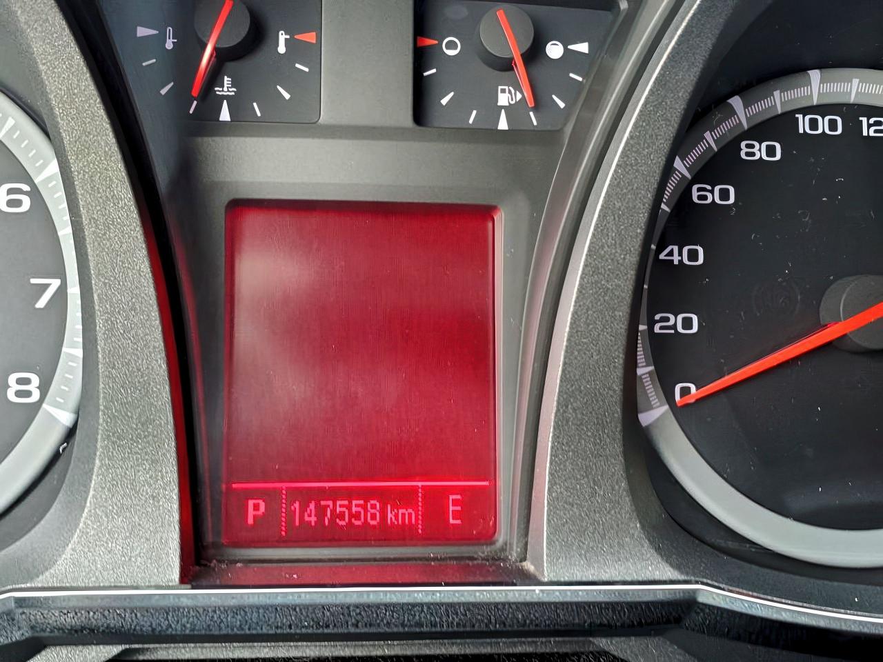 2017 GMC Terrain SLE-NAVIGATION-REAR CAMERA-REMOTE START-HEATED SEA - Photo #11