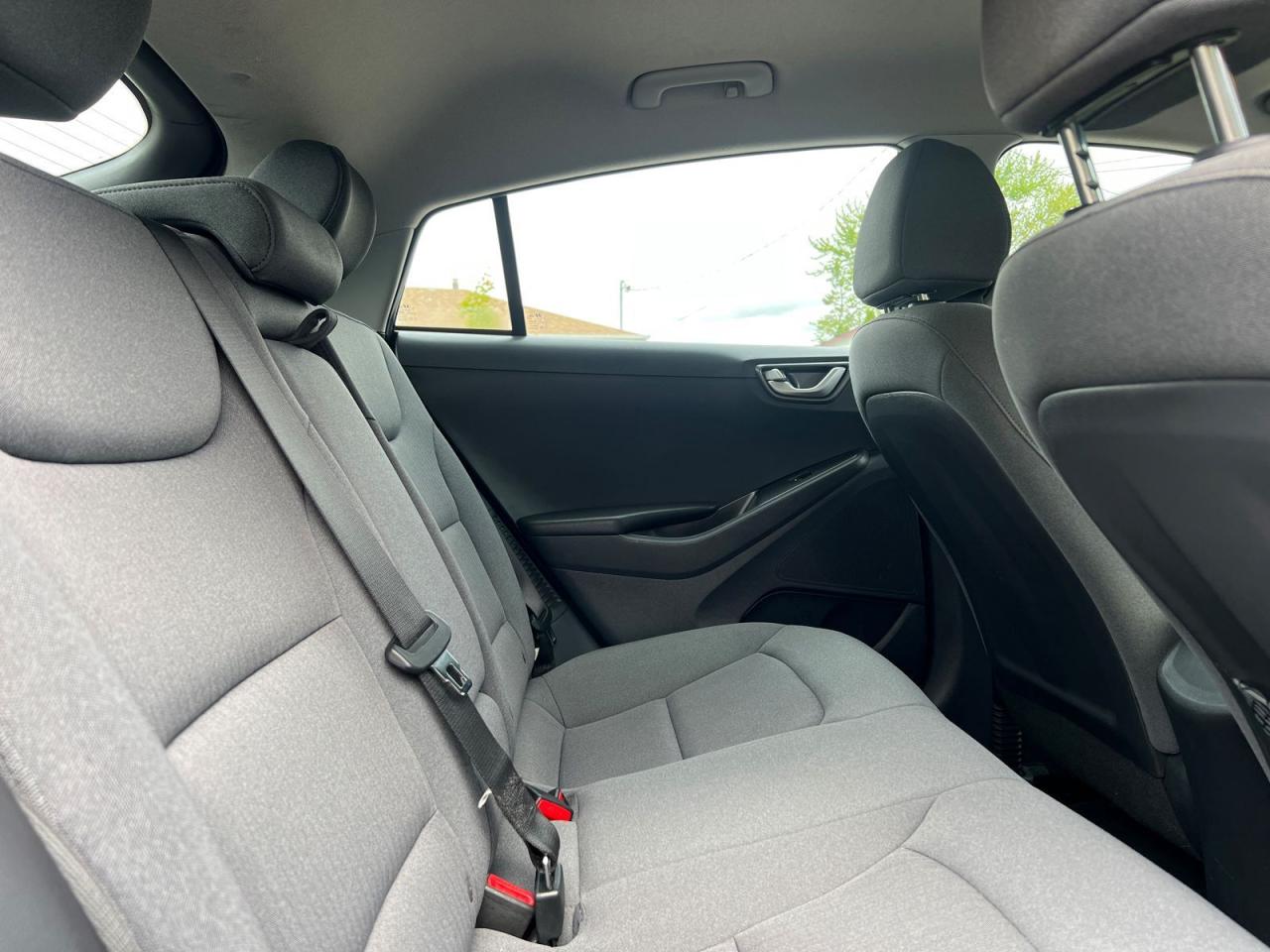 2020 Hyundai IONIQ Plug-In Hybrid Preferred Hatchback - Photo #8