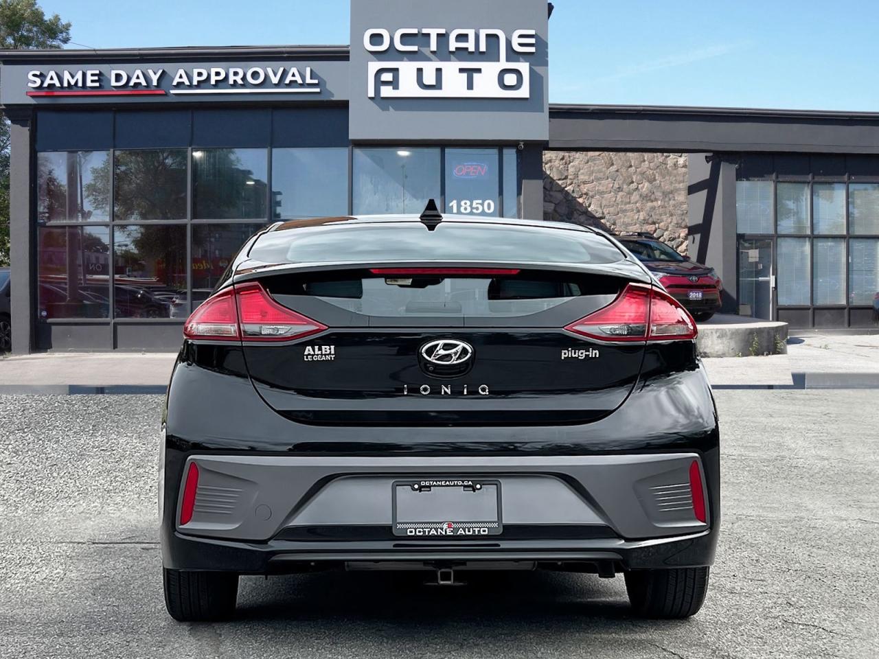 2020 Hyundai IONIQ Plug-In Hybrid Preferred Hatchback - Photo #6