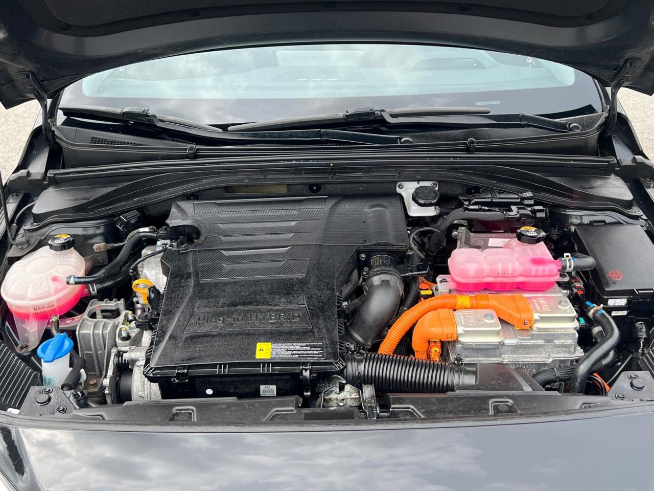2020 Hyundai IONIQ Plug-In Hybrid Preferred Hatchback - Photo #23