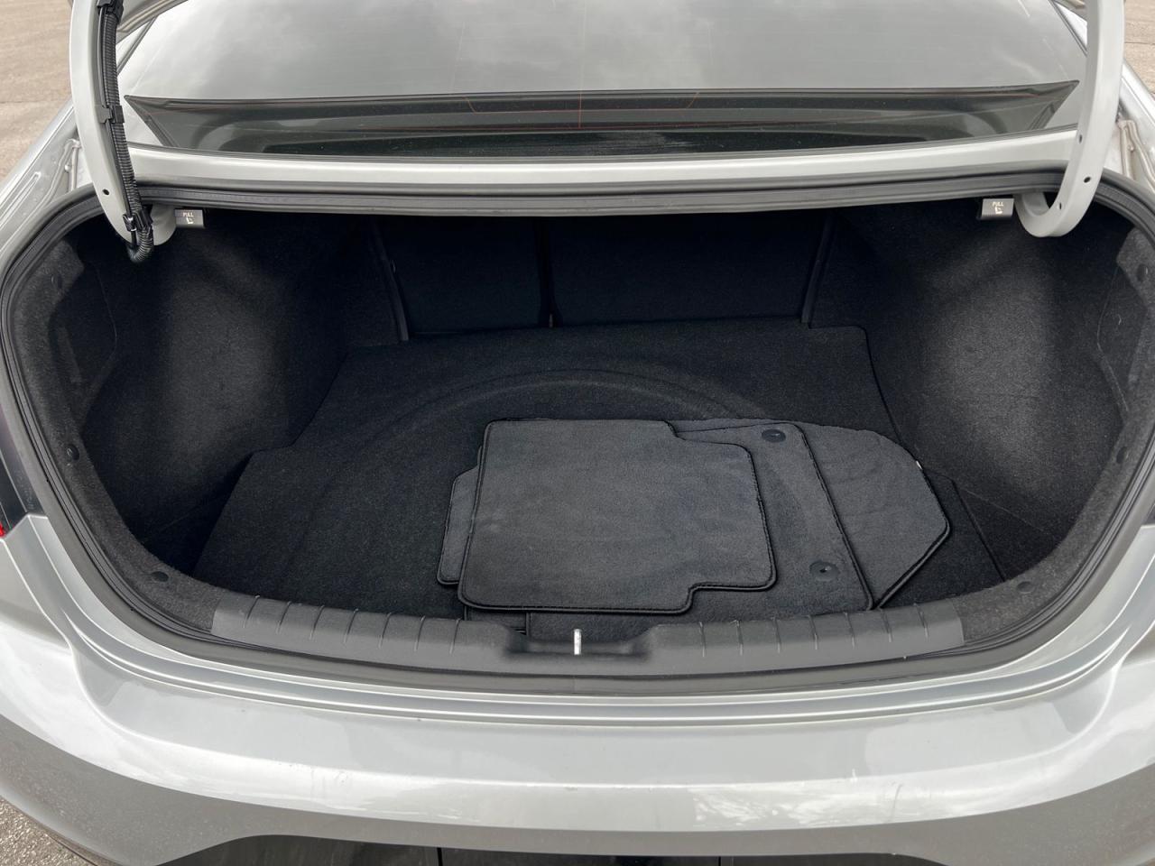 2020 Hyundai Elantra Preferred - Photo #4
