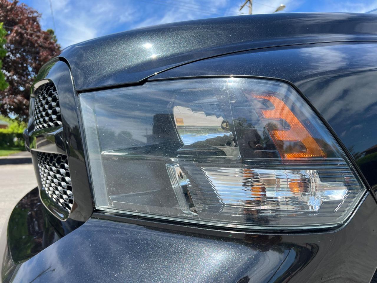 2018 RAM 1500 SLT Crew Cab LWB 4WD - Photo #19