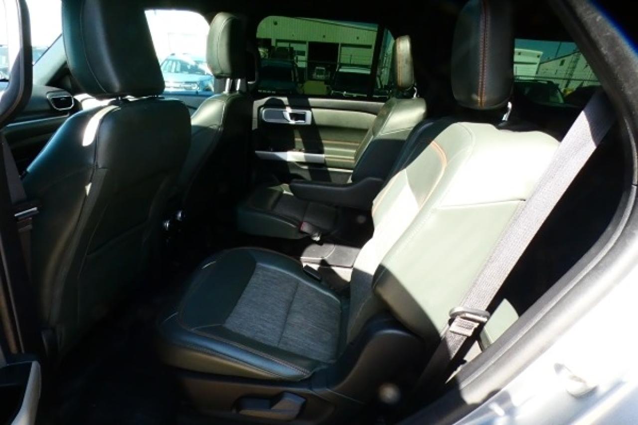 2023 Ford Explorer Timberline 4WD w/Htd Leather, pano S/R, NAV, BUC - Photo #10