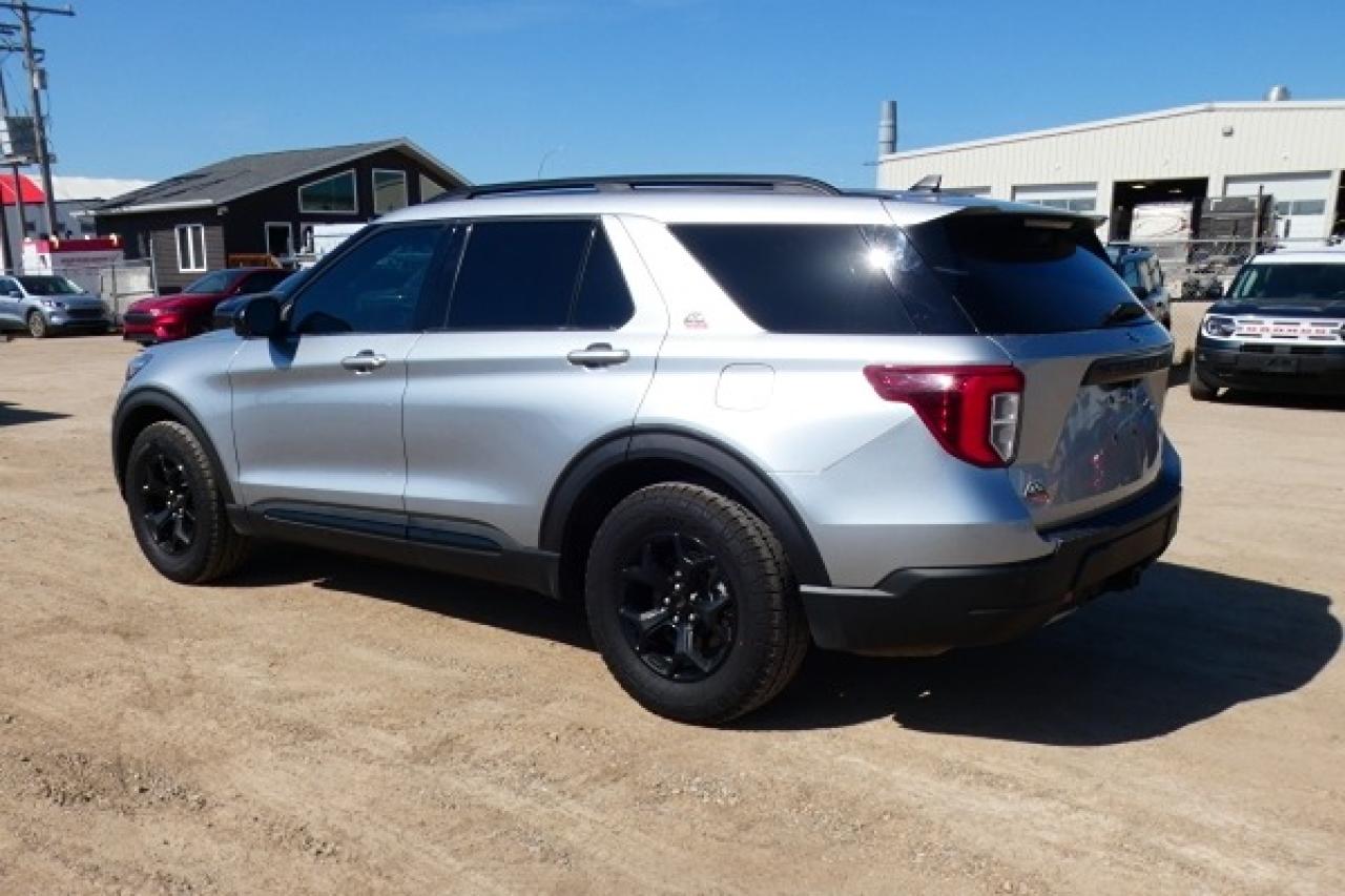 2023 Ford Explorer Timberline 4WD w/Htd Leather, pano S/R, NAV, BUC - Photo #8