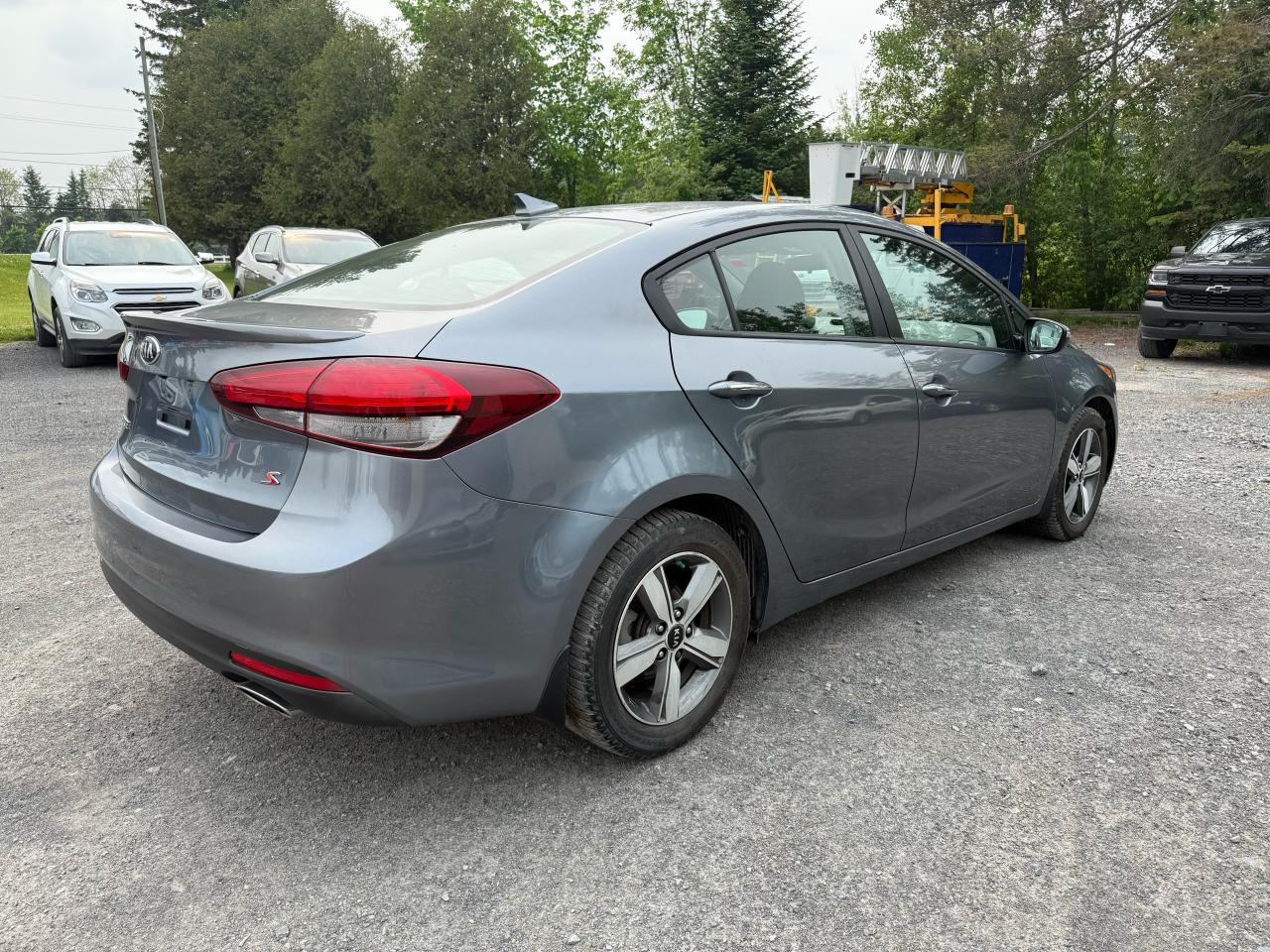 2018 Kia Forte S - Photo #5