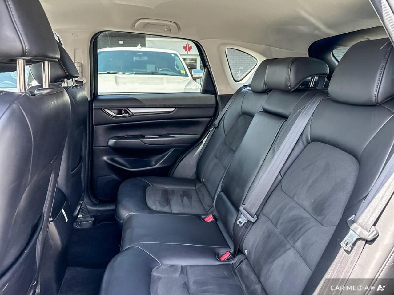 2017 Mazda CX-5 GS / LEATHER / NAV / POWER TAILGATE / HTD SEATS - Photo #10