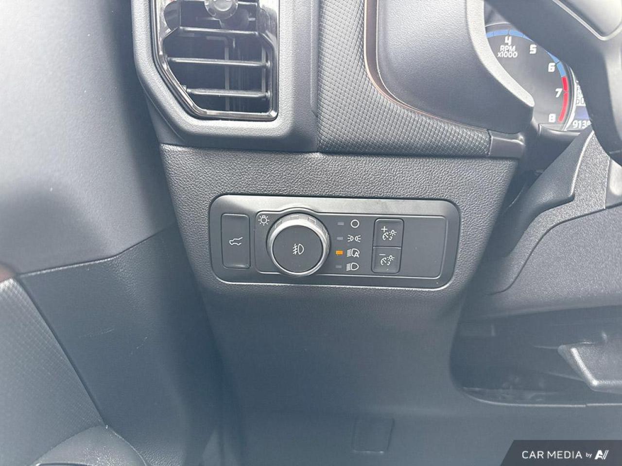 2022 Ford Bronco Sport OUTER BANKS / NO ACCIDENTS / LEATHER / SUNROOF - Photo #10