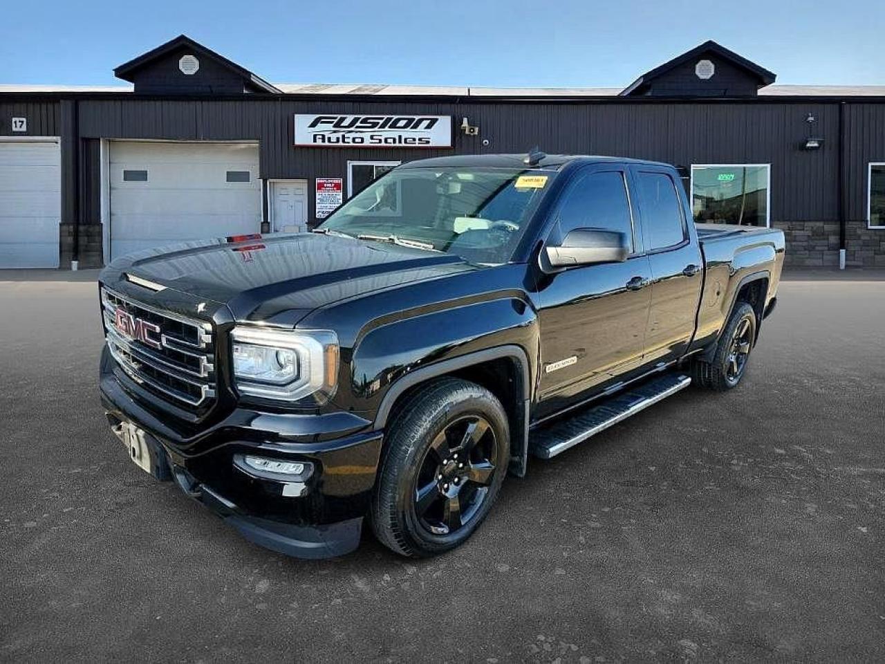 Used 2017 GMC Sierra 1500 SLE for sale in Tilbury, ON