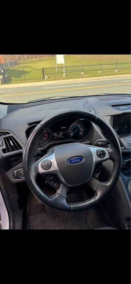 2014 Ford Escape  - Photo #7