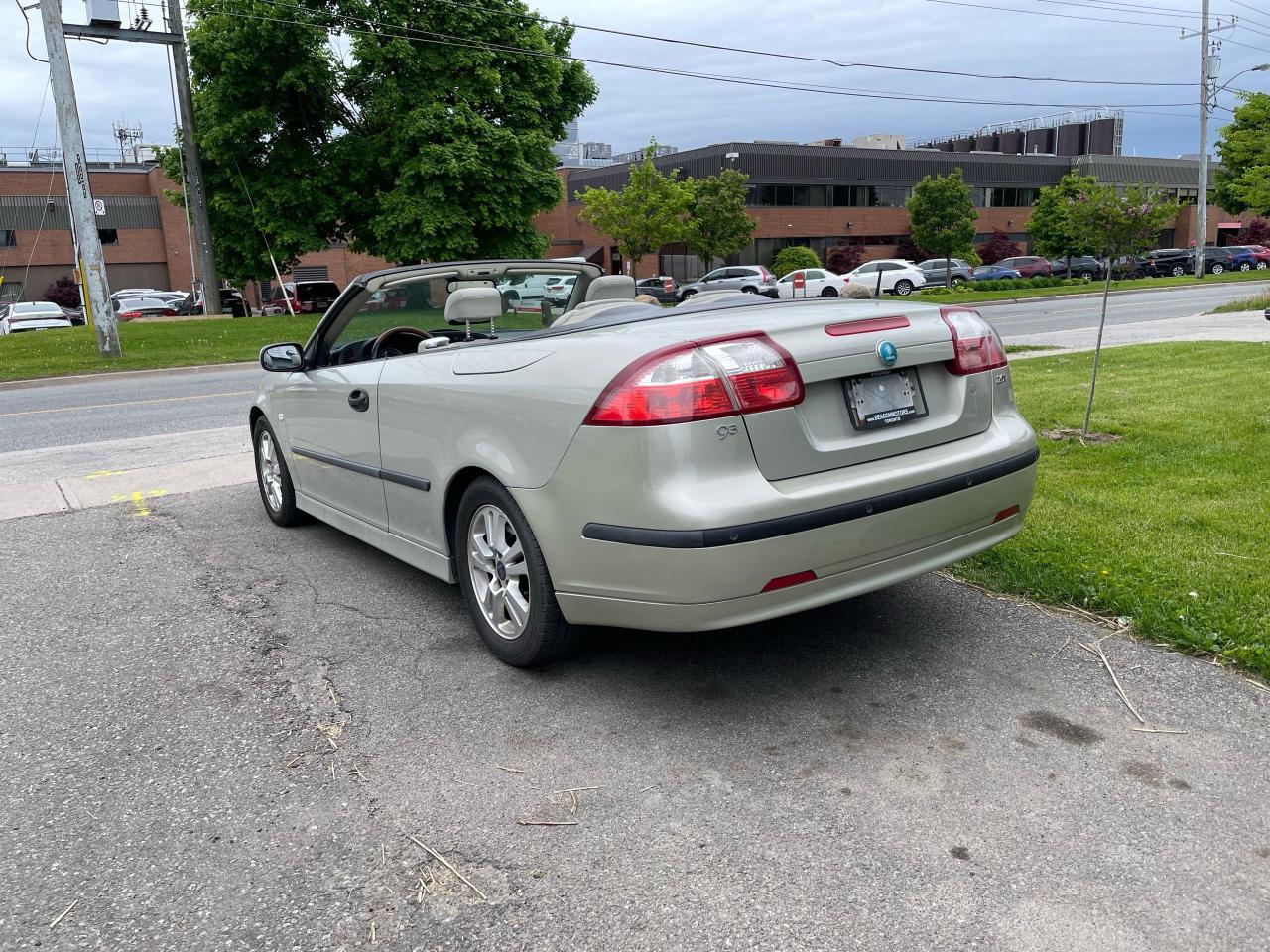2005 Saab 9-3 Arc - Photo #3