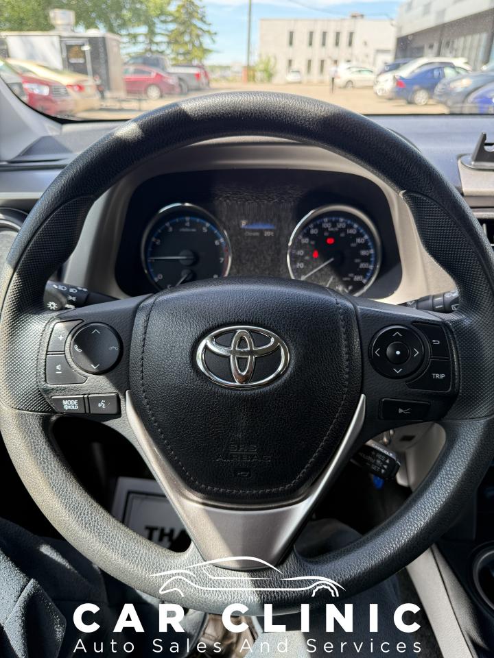2018 Toyota RAV4 LE - Photo #24