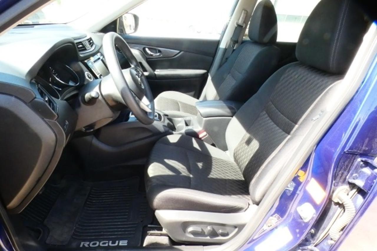 2020 Nissan Rogue SV AWD w/Htd cloth seats, BUC - Photo #11