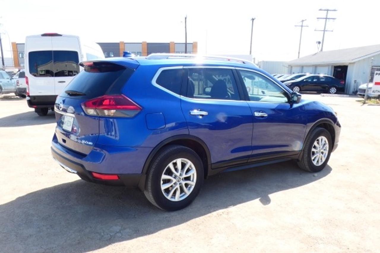 2020 Nissan Rogue SV AWD w/Htd cloth seats, BUC - Photo #6