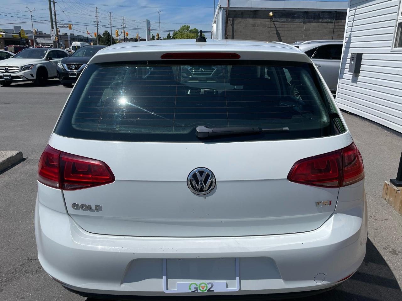 2016 Volkswagen Golf TRENDLINE - Photo #6