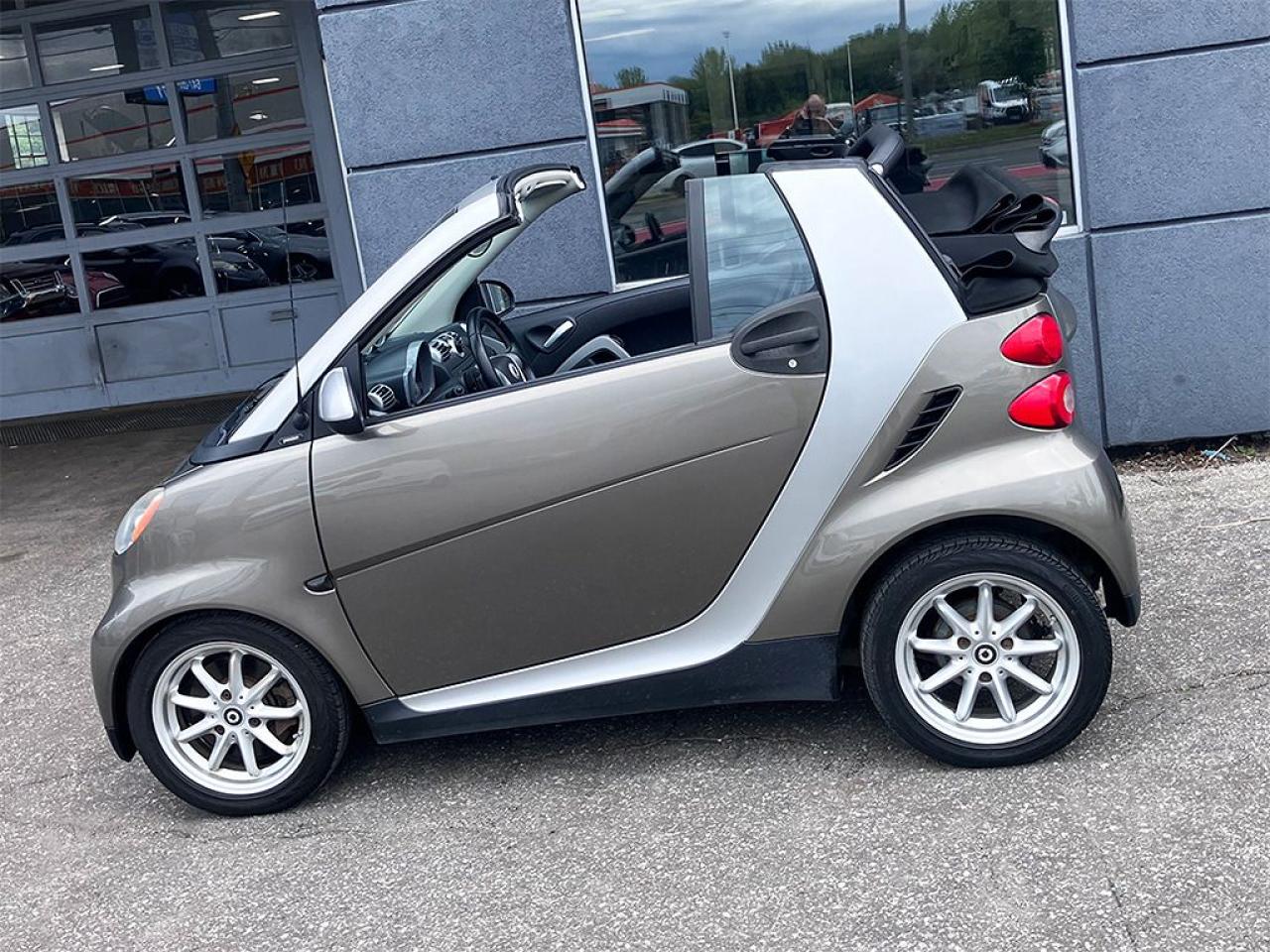 2009 Smart fortwo cabriolet CABRIO | PASSION | ALLOY WHEELS | POWER TOP - Photo #6