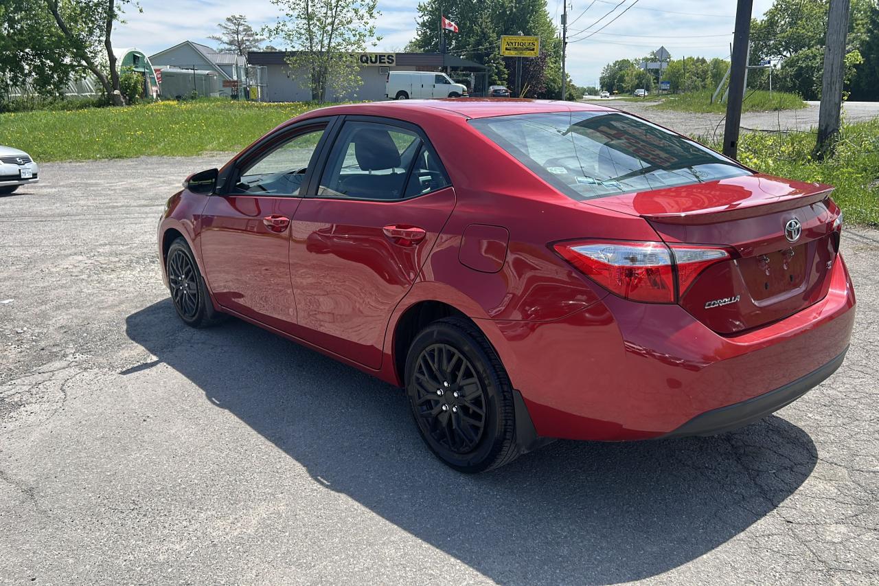 2016 Toyota Corolla S - Photo #6