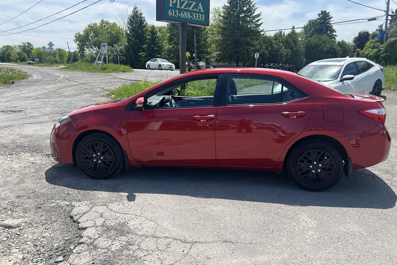 2016 Toyota Corolla S - Photo #7