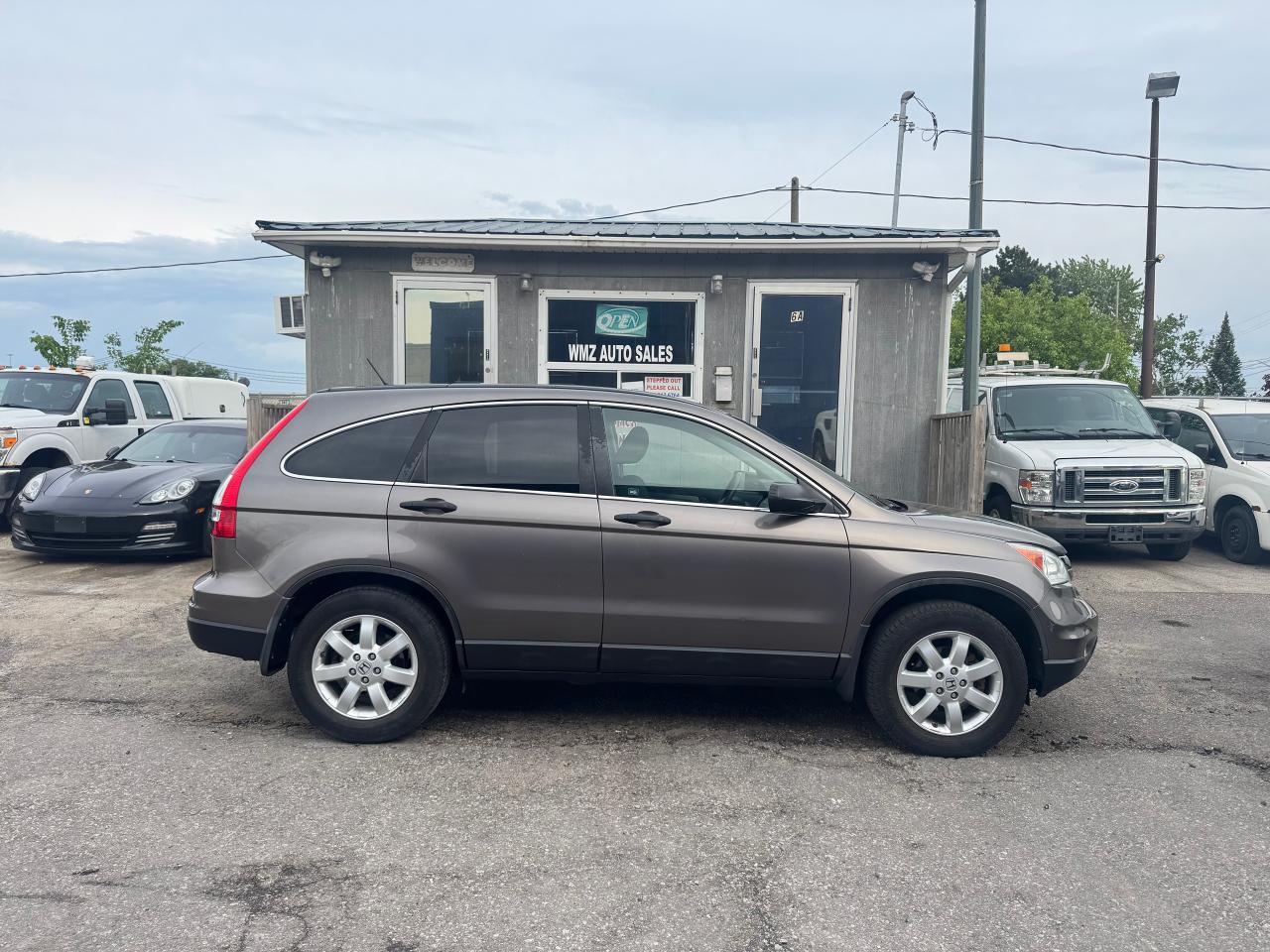 2010 Honda CR-V LX - Photo #9
