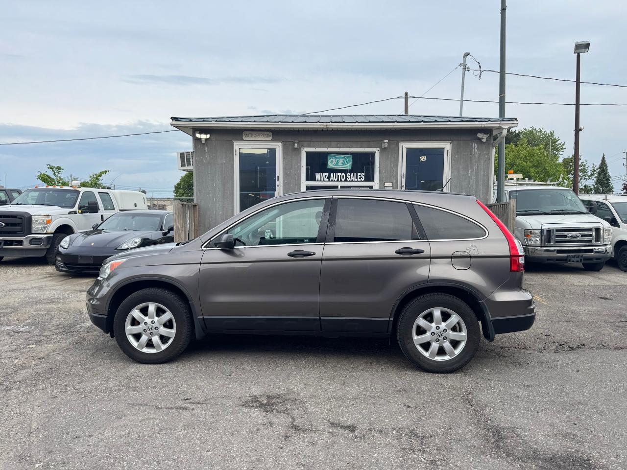 2010 Honda CR-V LX - Photo #5