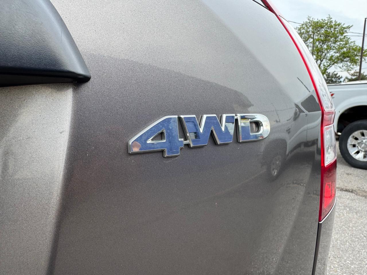 2010 Honda CR-V LX - Photo #24