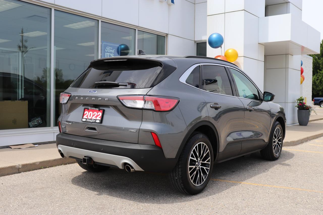 2022 Ford Escape Titanium Plug-In Hybrid FWD Photo1