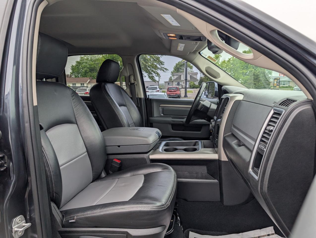 2018 RAM 1500 Big Horn - Photo #26