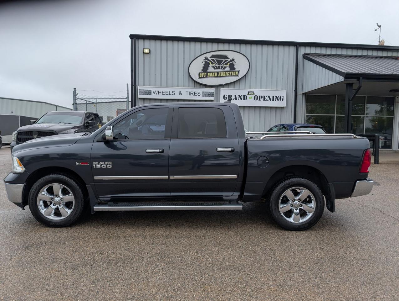 2018 RAM 1500 Big Horn - Photo #2