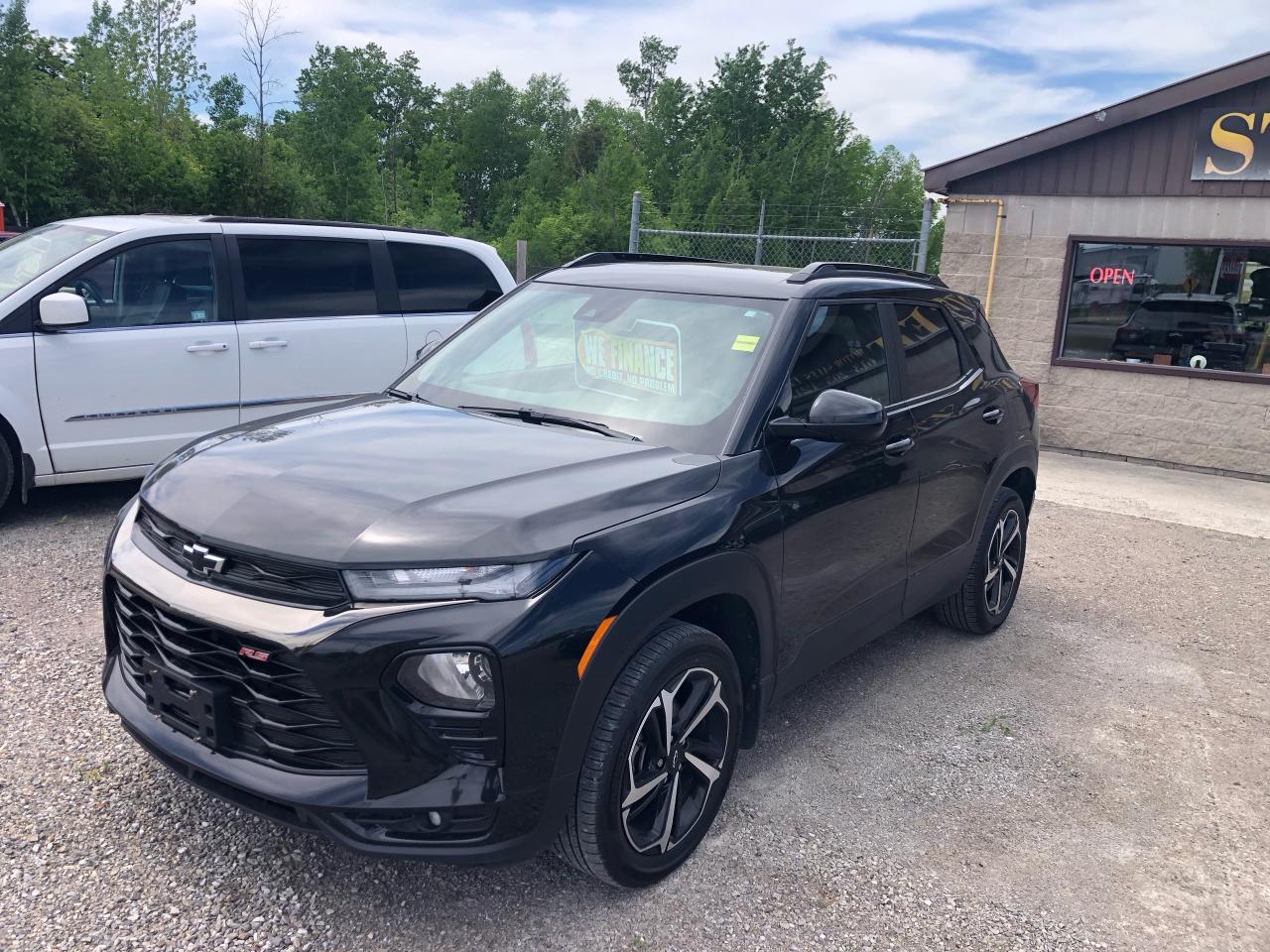 2021 Chevrolet TrailBlazer RS - Photo #2
