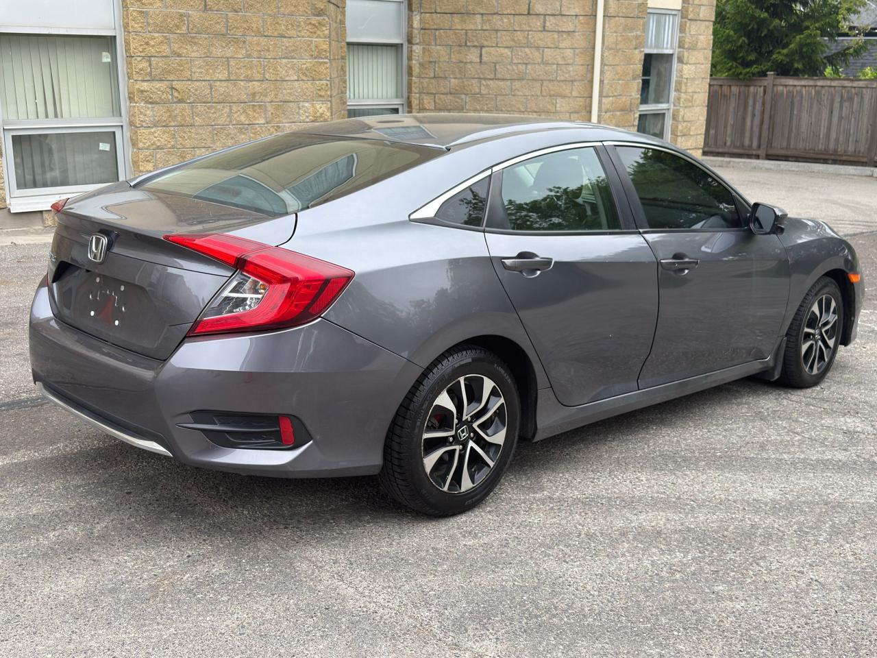 2019 Honda Civic EX - Photo #5
